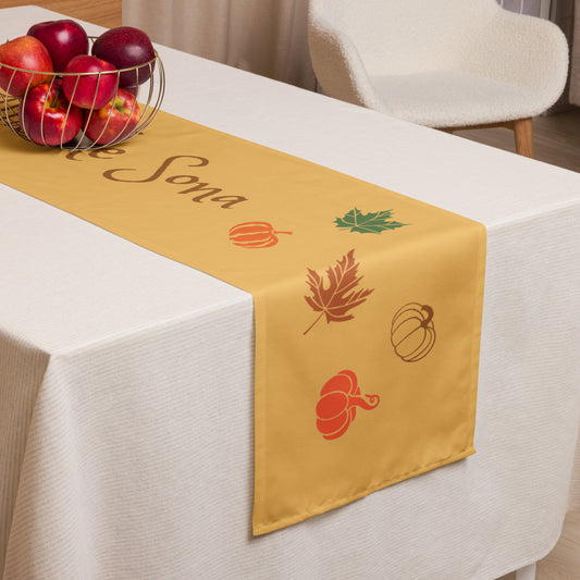 Lá Altaithe Sona (Happy Thanksgiving) Irish Language Table Runner