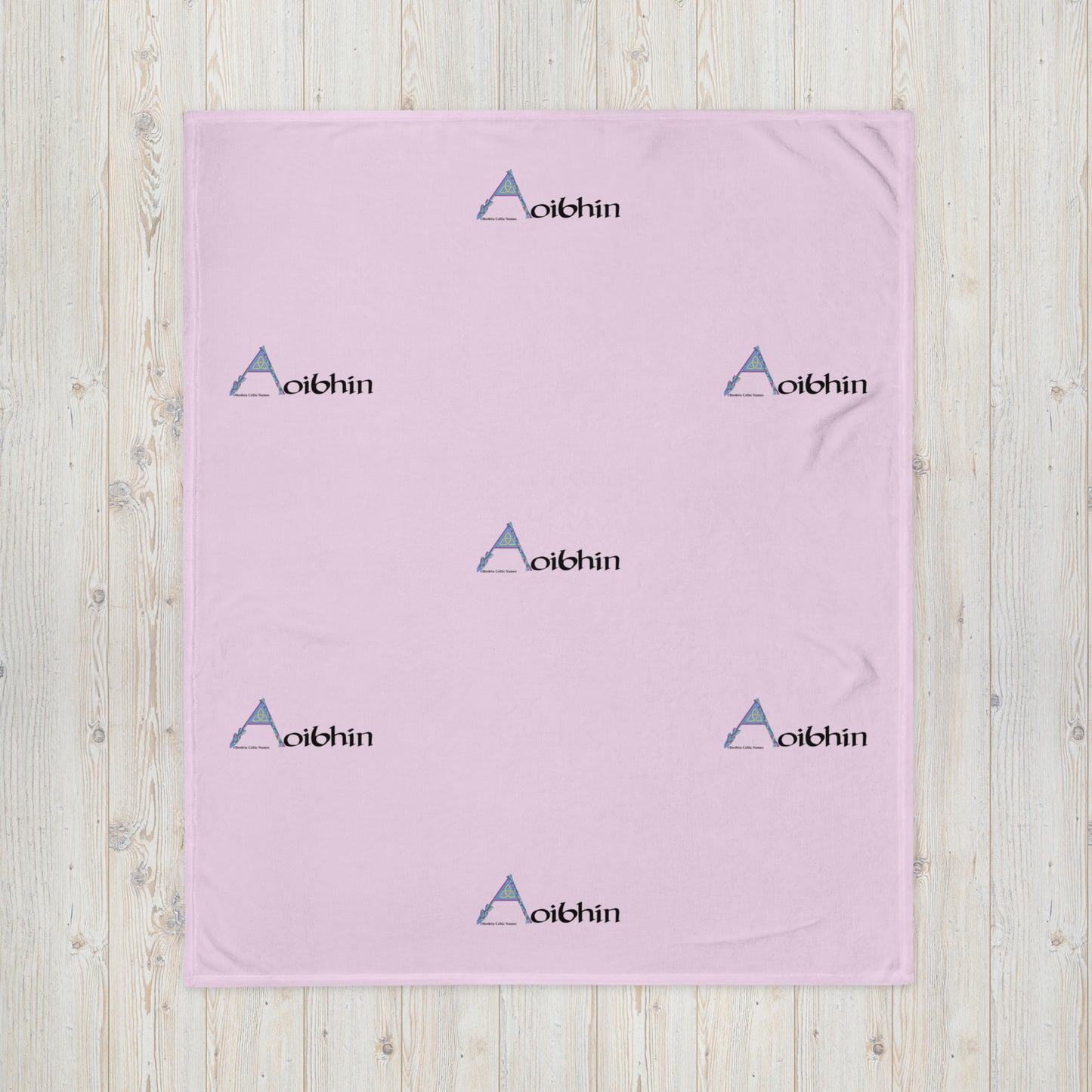 Aoibhín (Aiveen) - Personalized Baby Blanket with Irish name Aoibhín
