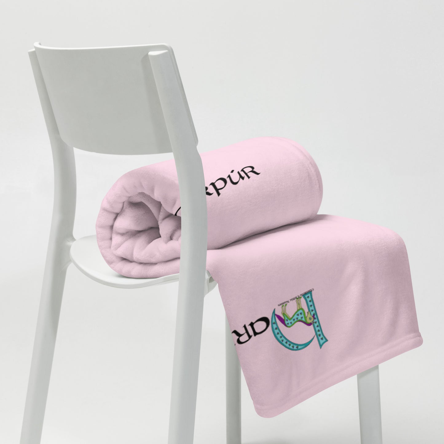Harpúr (Harper) - Personalized Blanket with Irish name Harpúr