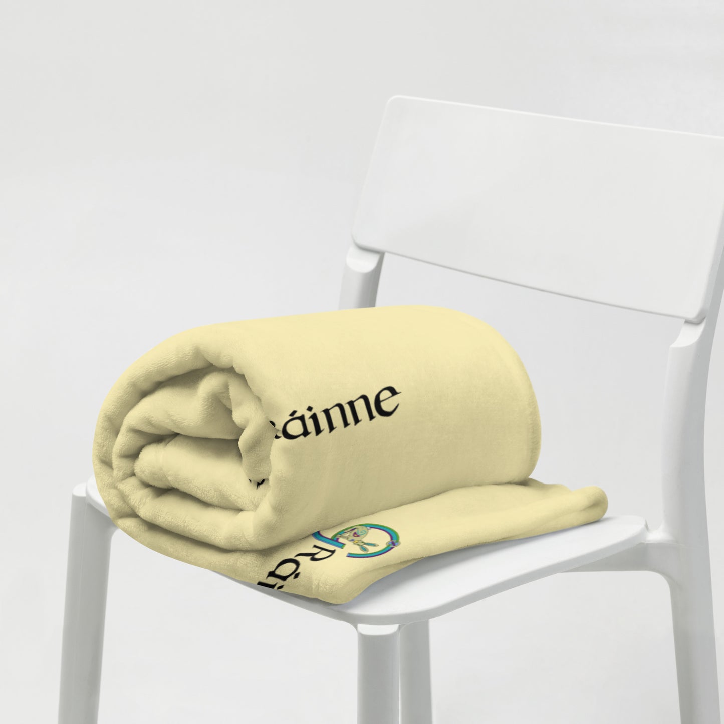 Gráinne (Grace) - Personalized Blanket with Irish name Gráinne