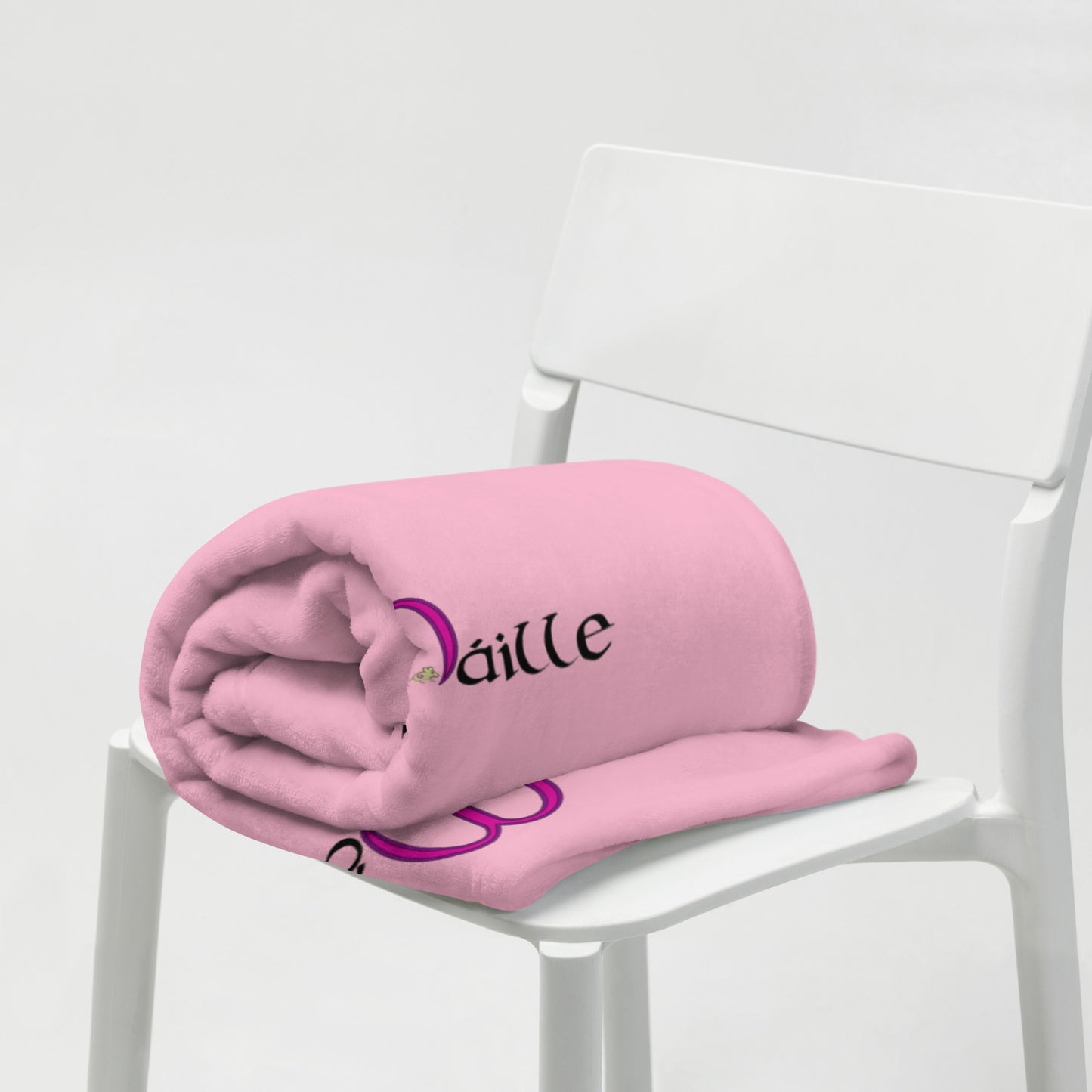 Máille (Molly) - Personalized Blanket with Irish name Máille