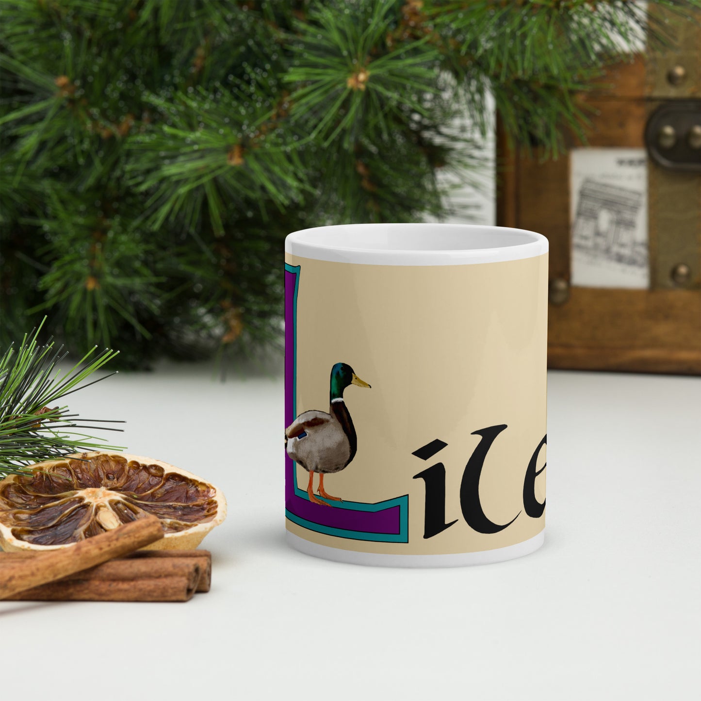 Líle (Lily) - Personalized white glossy mug with Irish name Líle (Free Shipping)