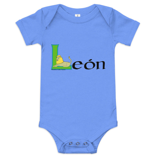 León (Leo) - Personalized baby short sleeve one piece with Irish name León