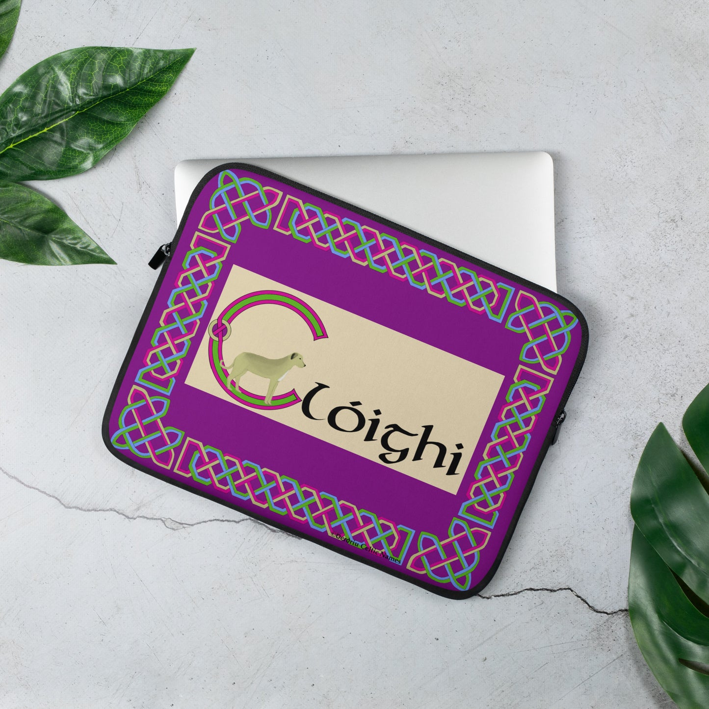 Clóighi (Chloe) - Personalized Laptop Sleeve with Irish Name Clóighi