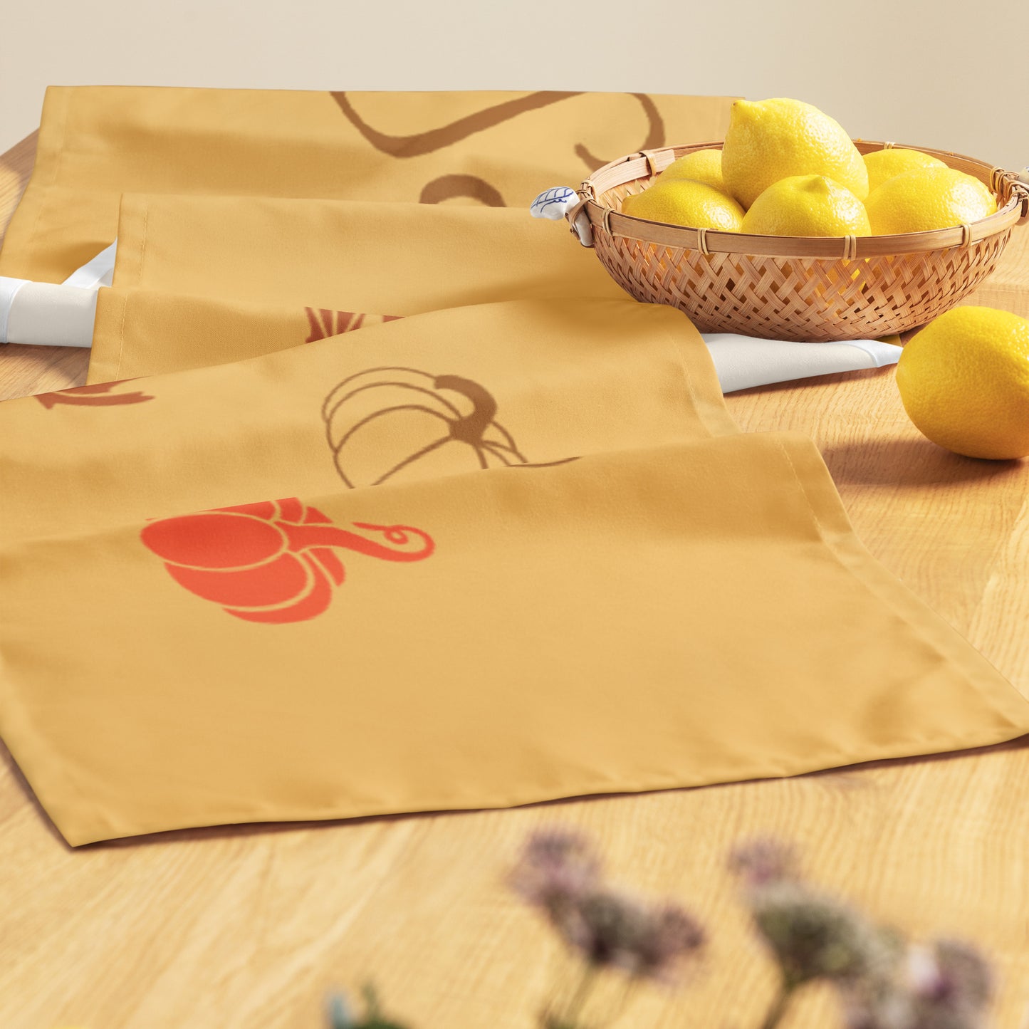 Lá Altaithe Sona (Happy Thanksgiving) Irish Language Table Runner