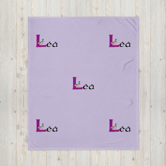 Léá (Leah) - Personalized Baby Blanket with Irish name Léá