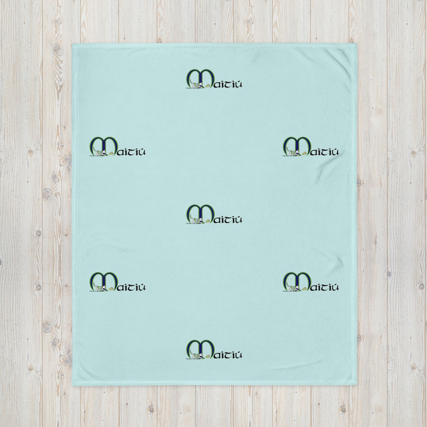 Maitiú (Matthew) - Personalized Baby Blanket with Irish name Maitiú