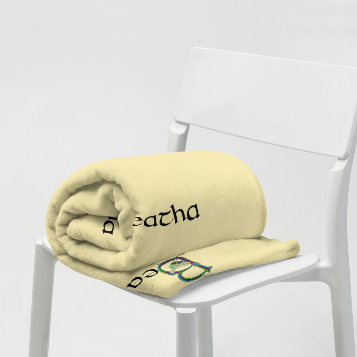 Beatha (Zoe) - Personalized Baby Blanket with Irish name Beatha