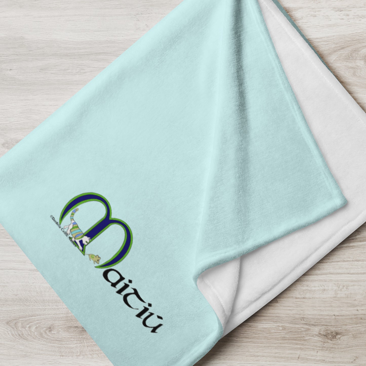 Maitiú (Matthew) - Personalized Baby Blanket with Irish name Maitiú