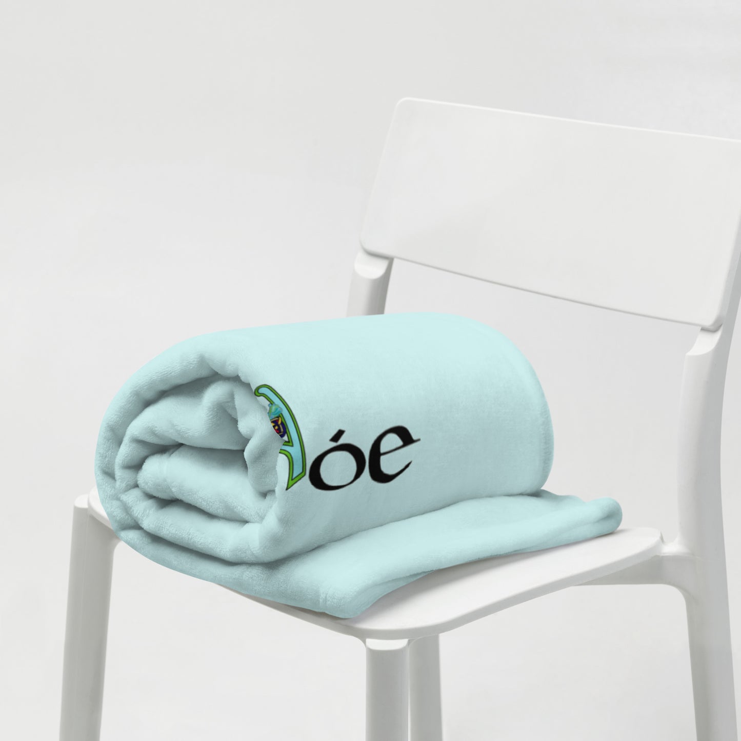 Nóe (Noah) - Personalized Baby Blanket with Irish name Nóe