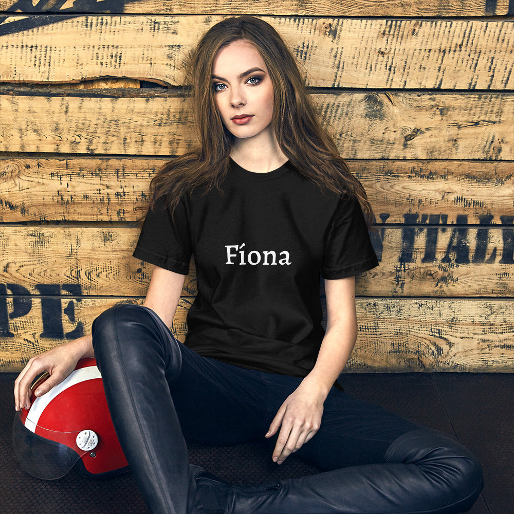 Fíona (Fiona) Personalized Women's t-shirt