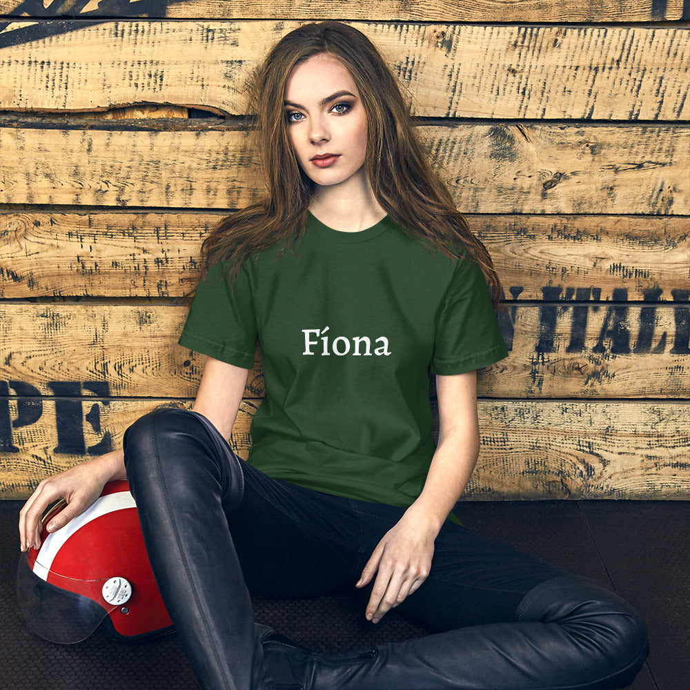 Fíona (Fiona) Personalized Women's t-shirt