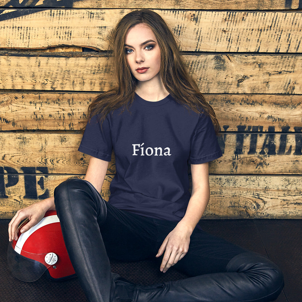 Fíona (Fiona) Personalized Women's t-shirt