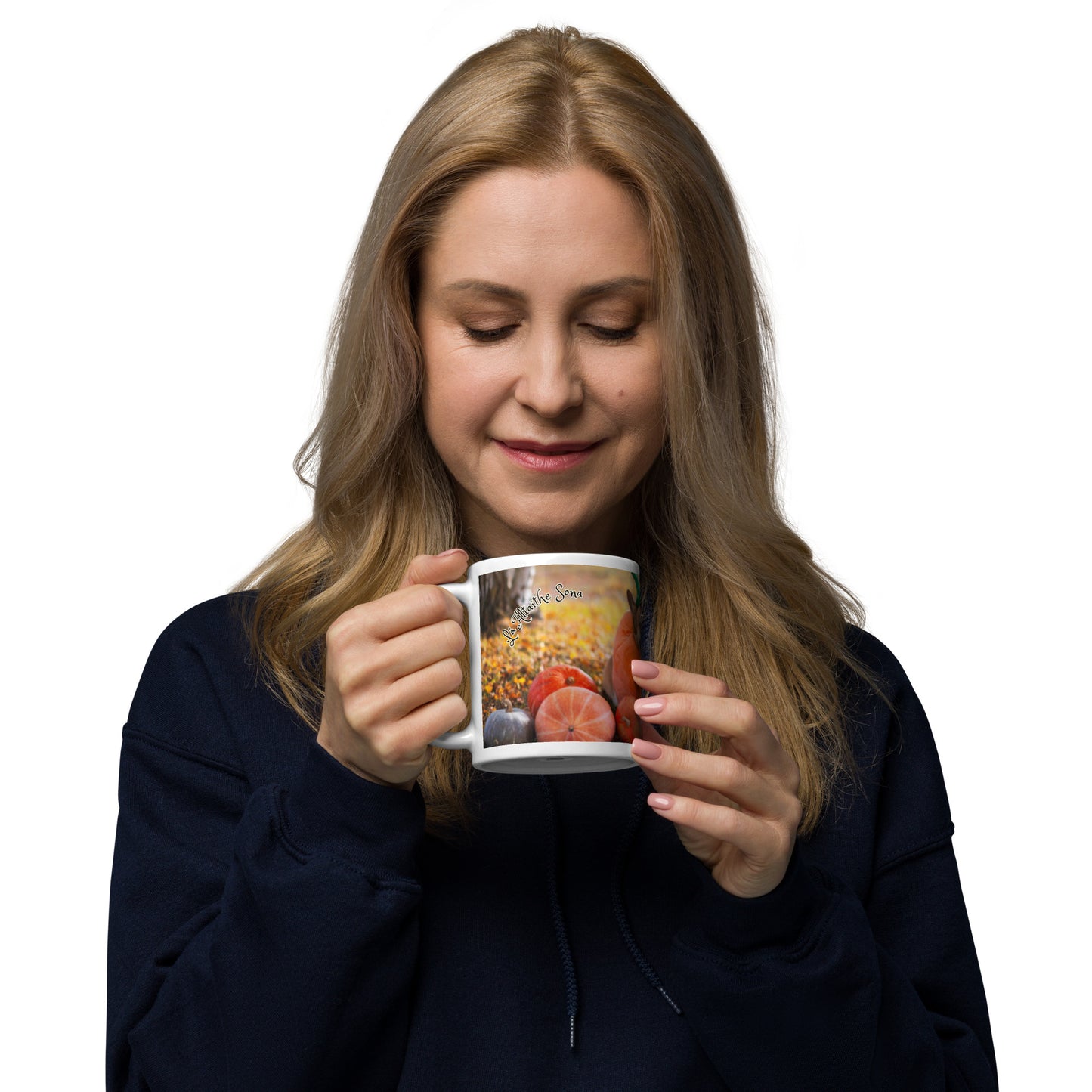 Lá Altaithe Sona (Happy Thanksgiving) Irish Language White Glossy Mug (Dog, Cat and Pumpkin Design)