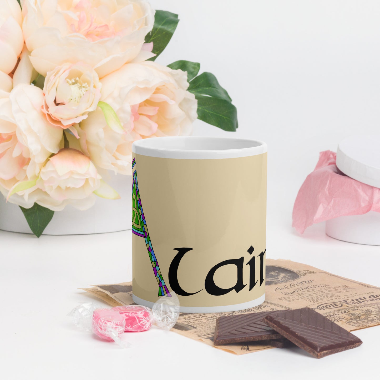 Álainn (Bonnie)  - Personalized white glossy mug with Irish name Álainn (Free Shipping)